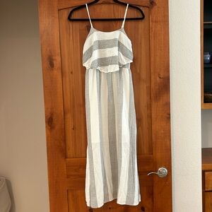 Vici white and grey stripped dress size xs